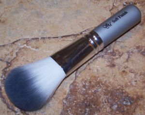 Soft finish brush to apply mineral cosmetics in Saratov